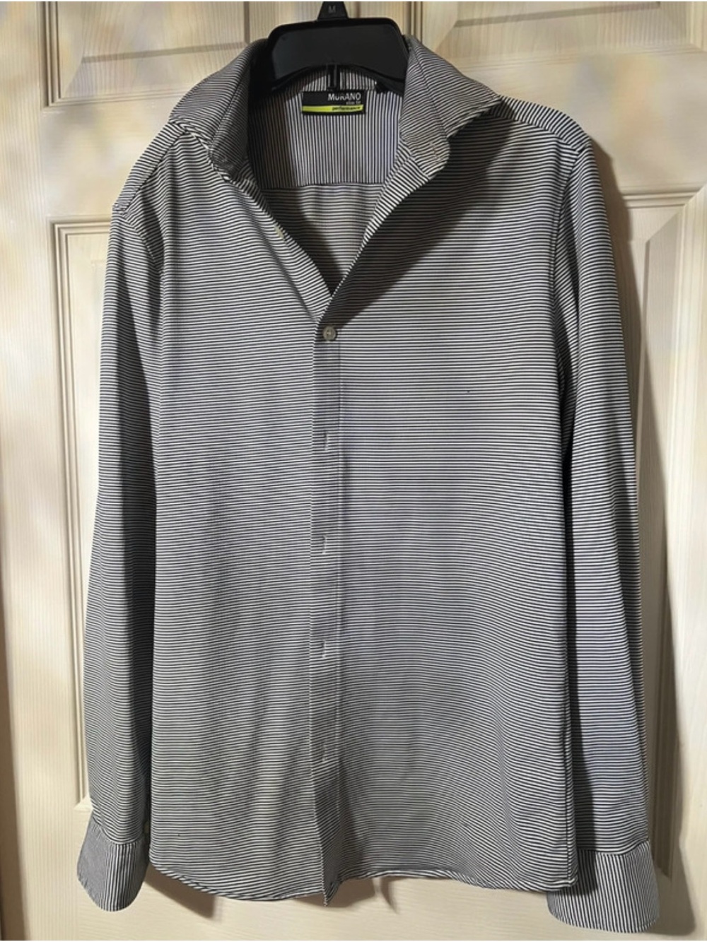 Murano Slim-Fit Micro-Stripe Button-Down Shirt in Light Gray
